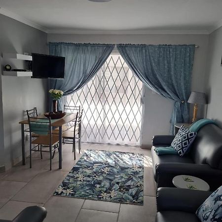 Flamingo Park Langebaan, 2 Bedroom Apartment 외부 사진