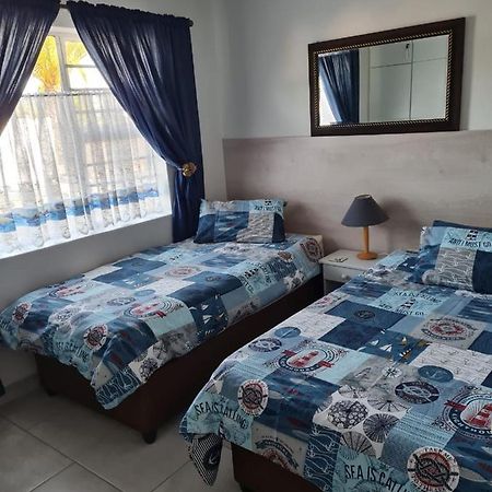 Flamingo Park Langebaan, 2 Bedroom Apartment 외부 사진